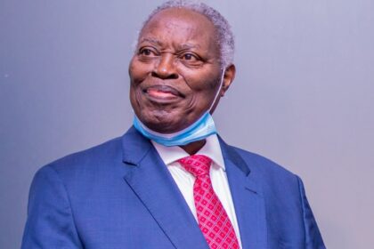 Pastor Williams F Kumuyi